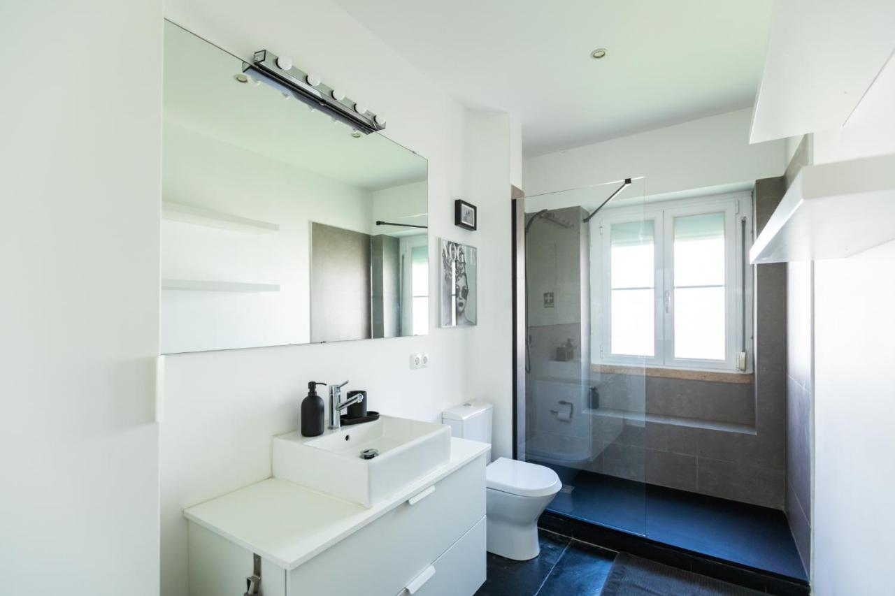 Ambassador River View Suites Lisbon Bagian luar foto